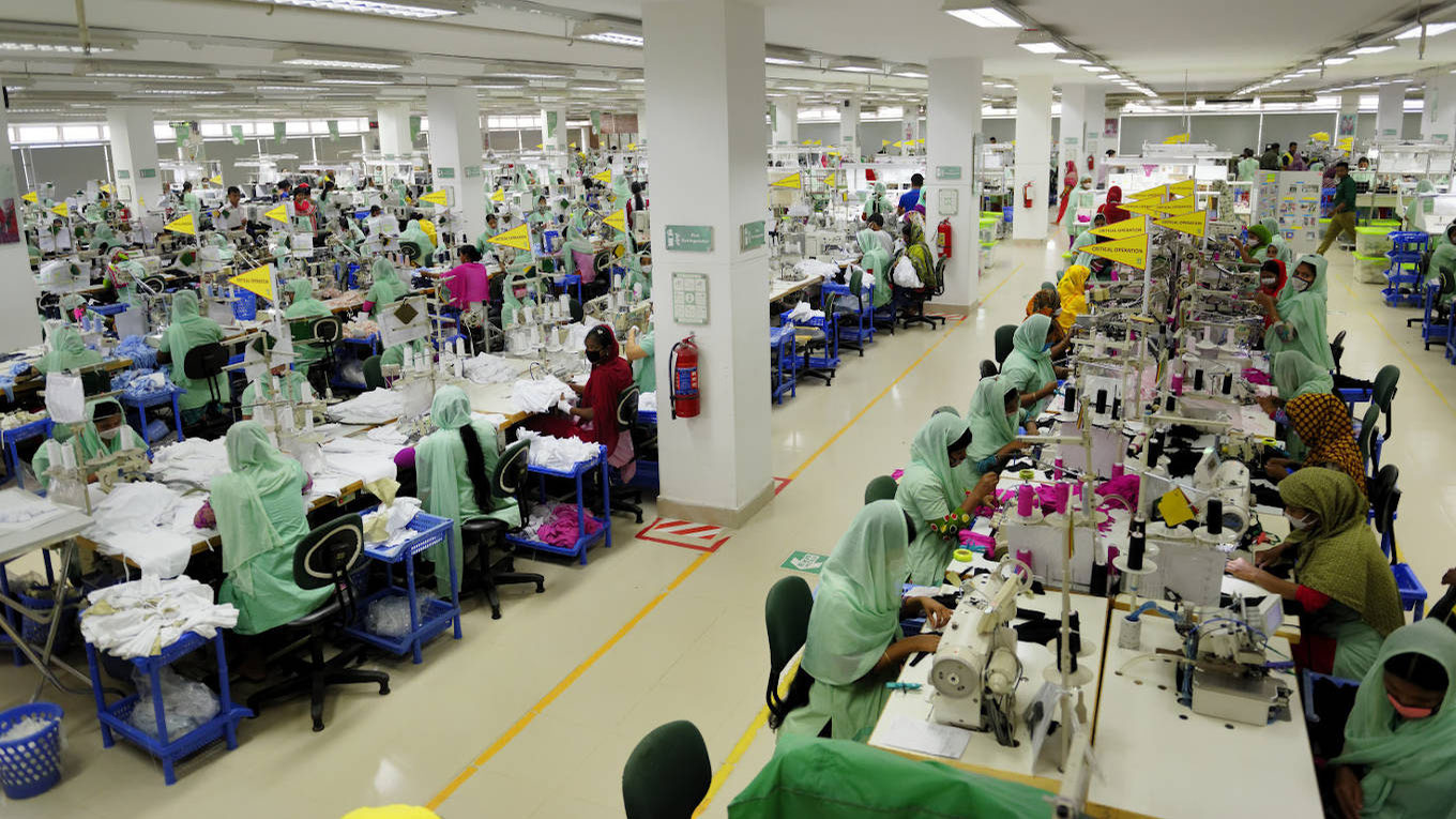 Bangladesh Clothing Exporters Allege Western Brands’ Unethical Pricing Practices